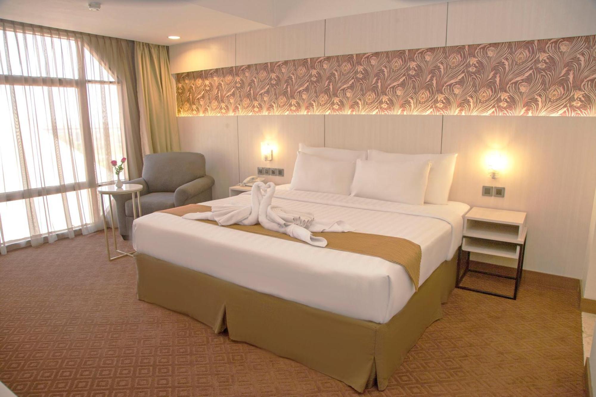 Hotel Horison Ultima Bekasi Exterior photo